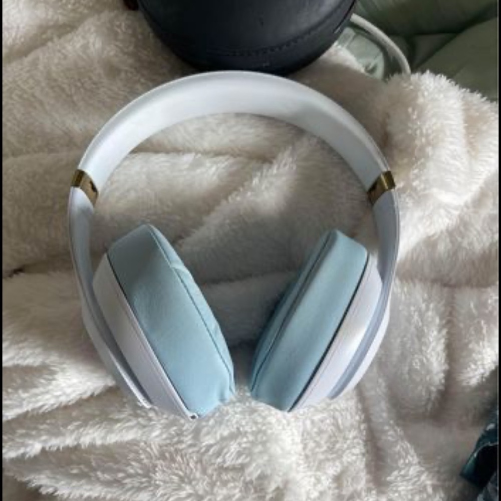 Beats Studio 3